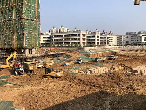 中國(guó)安能第二工程局湖畔學(xué)苑項(xiàng)目部“戰(zhàn)疫情，抓復(fù)工”