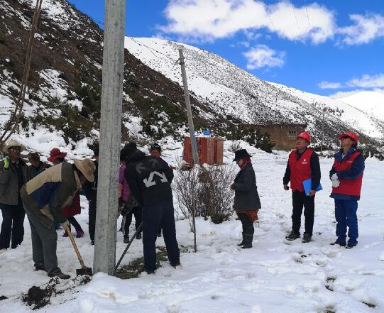 國網(wǎng)南充供電公司援藏幫扶小組：突遭特大暴風(fēng)雪，全力組織搶險應(yīng)對