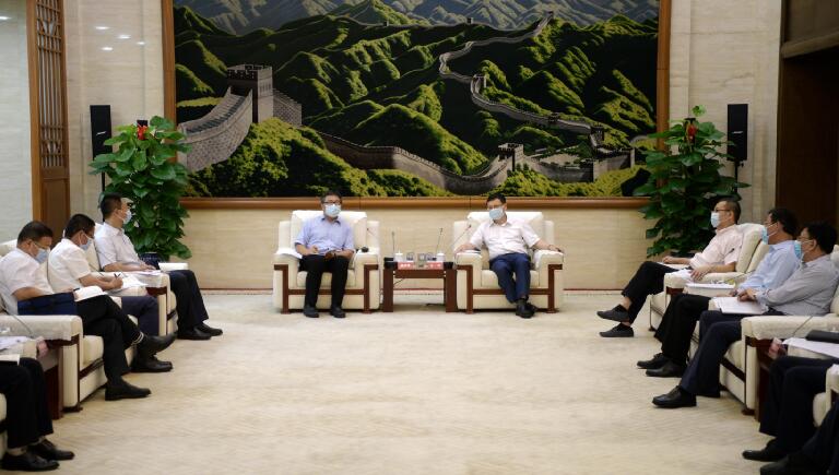 寇偉會見哈電集團(tuán)黨委副書記、總經(jīng)理吳偉章