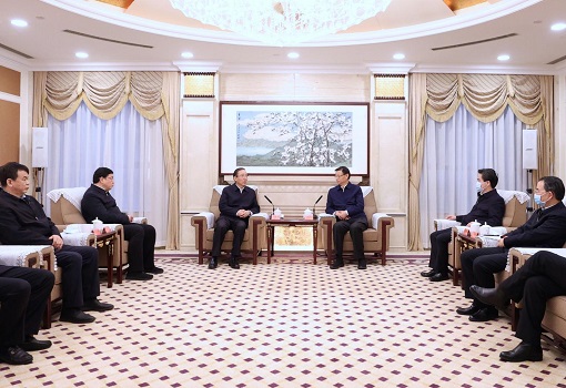 國家電網(wǎng)董事長辛保安、總經(jīng)理張智剛與江蘇省省長許昆林舉行會(huì)談
