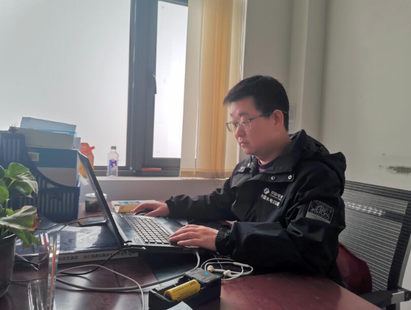 劉凡武：砥礪深耕志未泯，不負(fù)山河不負(fù)卿