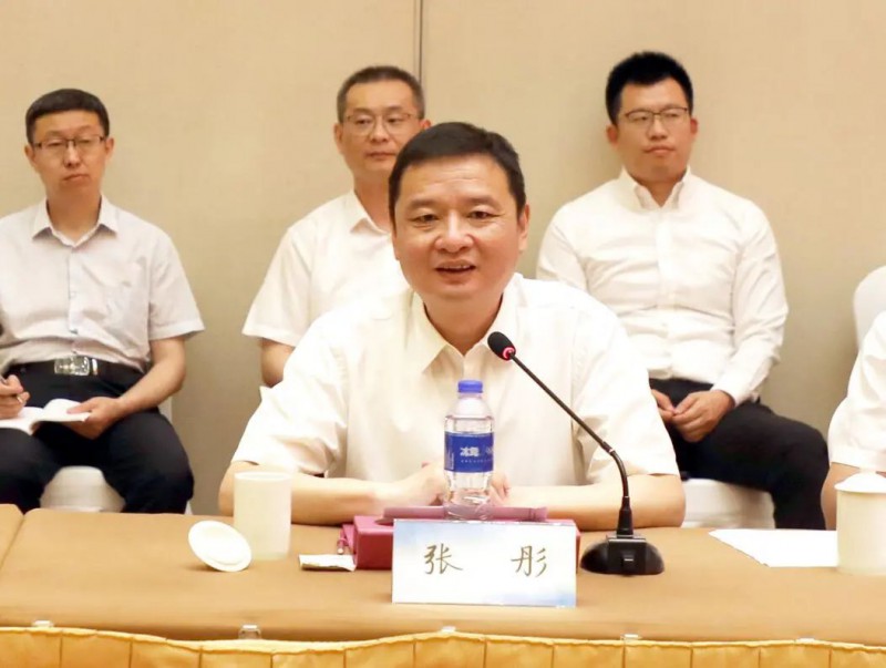 協(xié)鑫、徐工聯(lián)手！布局新能源