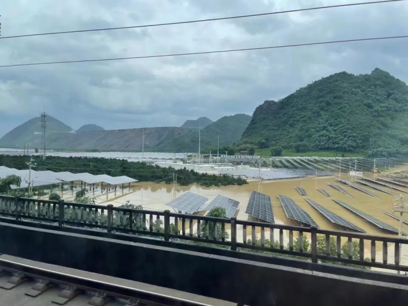 地面電站秒變漂浮電站，又一光伏電站被水淹！