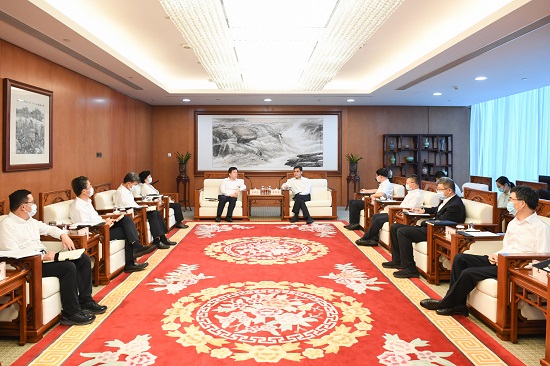 舒印彪鄧建玲會(huì)見保定市委書記黨曉龍、市長閆繼紅