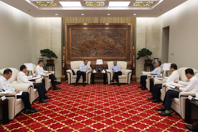 錢智民拜訪農(nóng)發(fā)行黨委書記、董事長(zhǎng)錢文揮
