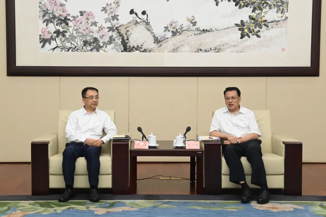 大唐集團(tuán)公司黨組書記、董事長(zhǎng)鄒磊拜會(huì)浙江省委書記、省人大常委會(huì)主任袁家軍