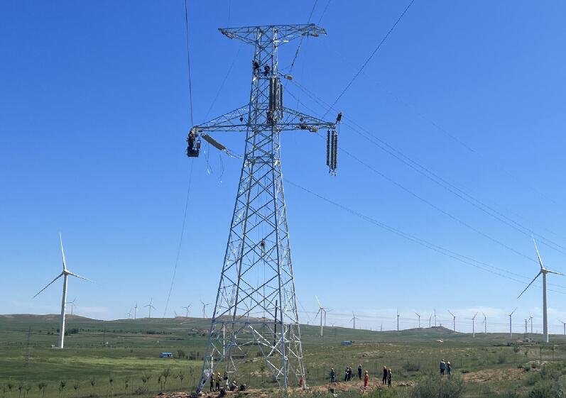 220千伏海春線、中海油化德風(fēng)電場(chǎng)35千伏集電線路順利改造完成