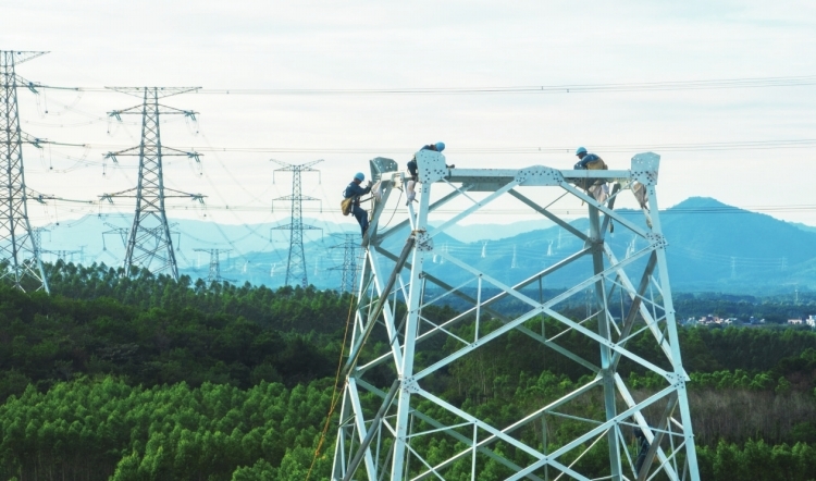 廣東打造現代化電網推動粵港澳大灣區(qū)高質量發(fā)展