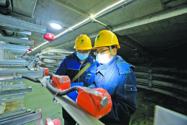 銀川供電公司：“臨近春節(jié)，保障居民安全可靠用電更是頭等大事”