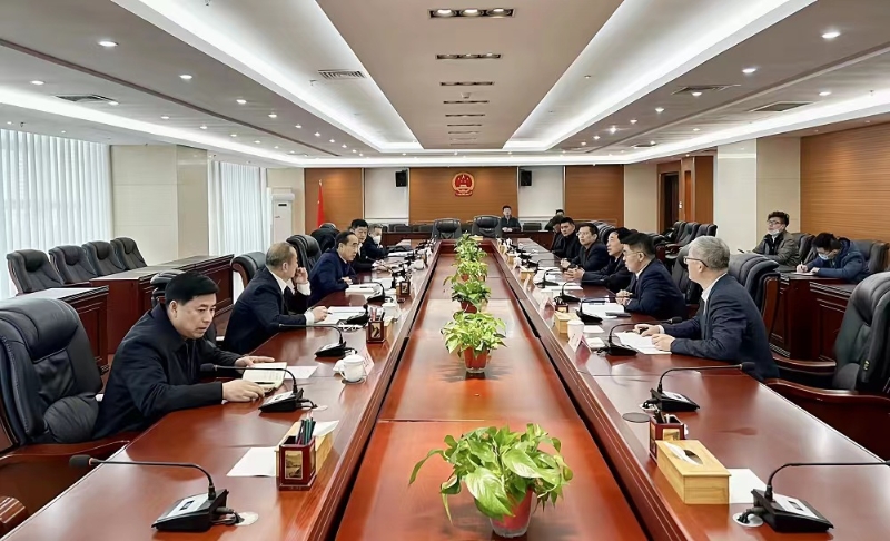 中國能建黨委副書記、總經(jīng)理孫洪水與丹東市市長郝建軍會(huì)談