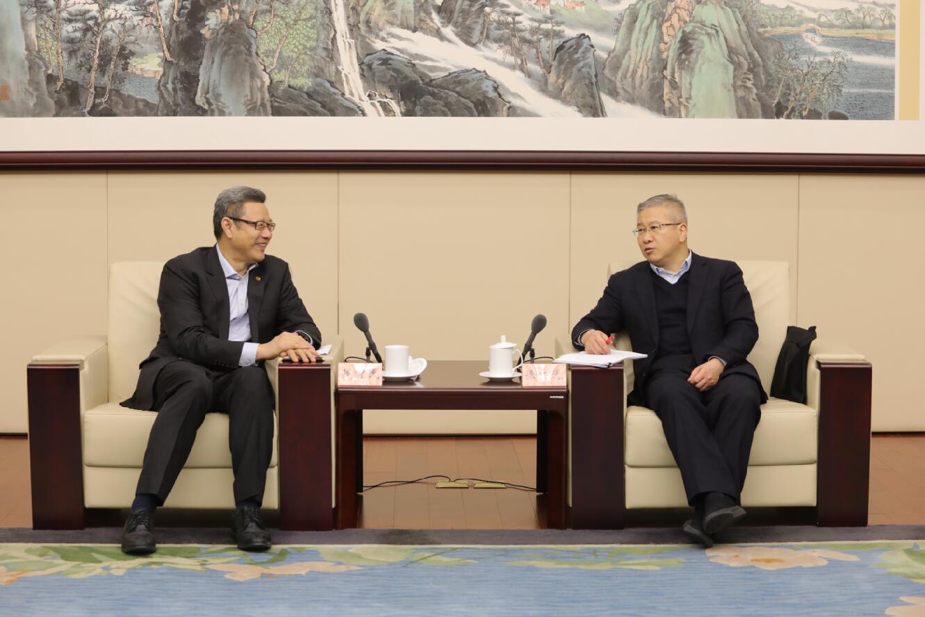 國(guó)家電投黨組書記、董事長(zhǎng)錢智民拜會(huì)浙江省委常委、常務(wù)副省長(zhǎng)徐文光