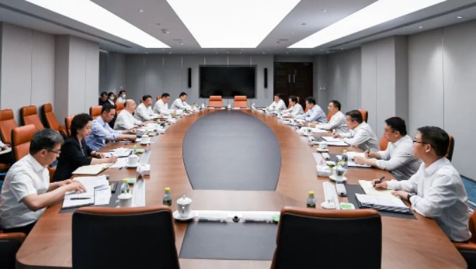 鄒磊、劉明勝與河北省省長王正譜會談