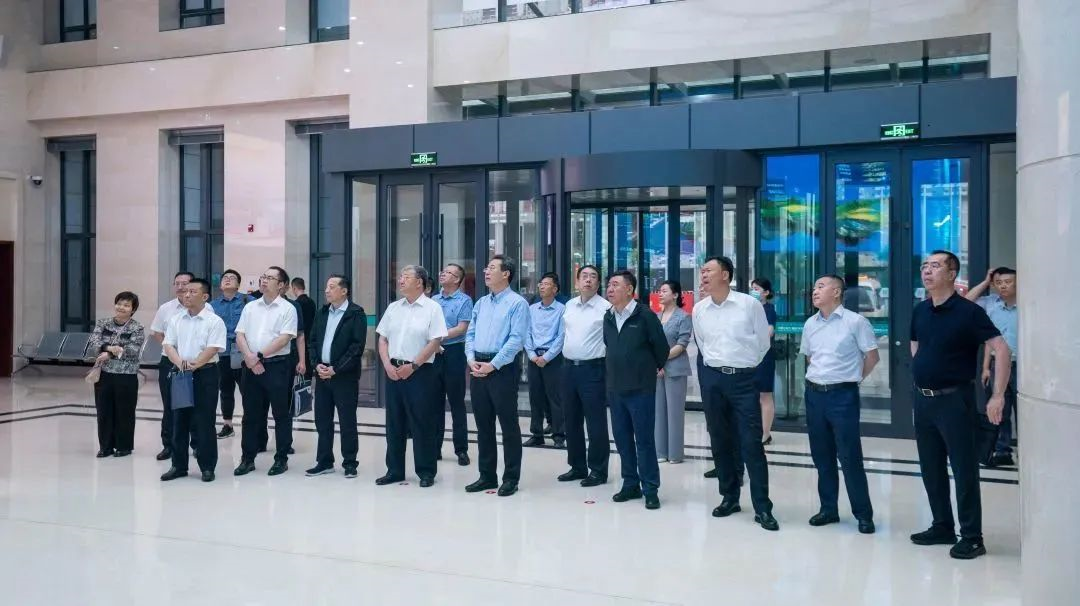 新疆生產(chǎn)建設兵團到內蒙古電力集團開展調研