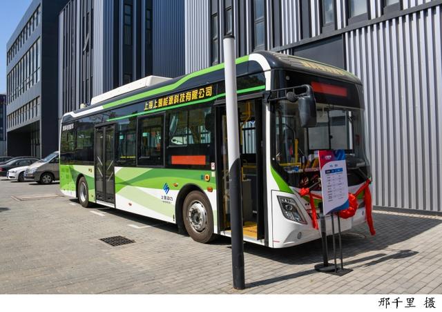 到2025年力爭發(fā)展燃料電池汽車超過10000輛，《上海交通領域氫能推廣應用方案》發(fā)布