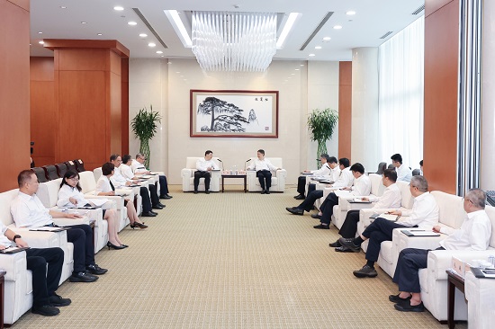 華能集團黨組書記、董事長溫樞剛會見山西省委常委、太原市委書記韋韜