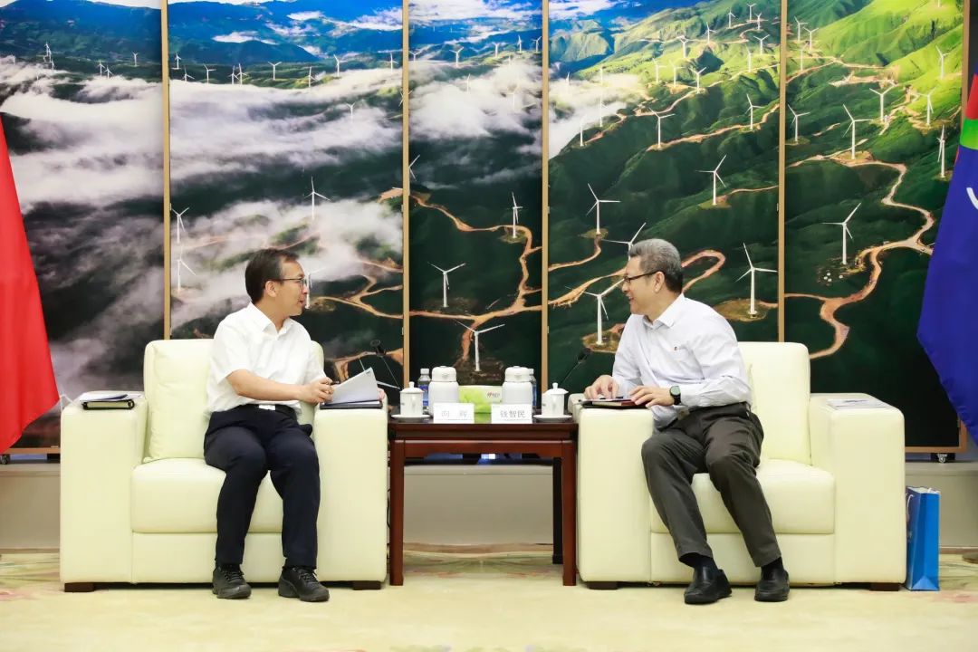 國家電投黨組書記、董事長錢智民會見河北省滄州市市長向輝