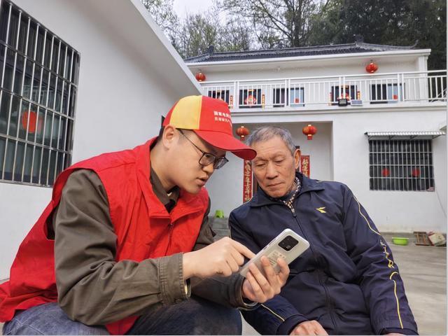 村網(wǎng)共建，讓村里老人生活更方便!