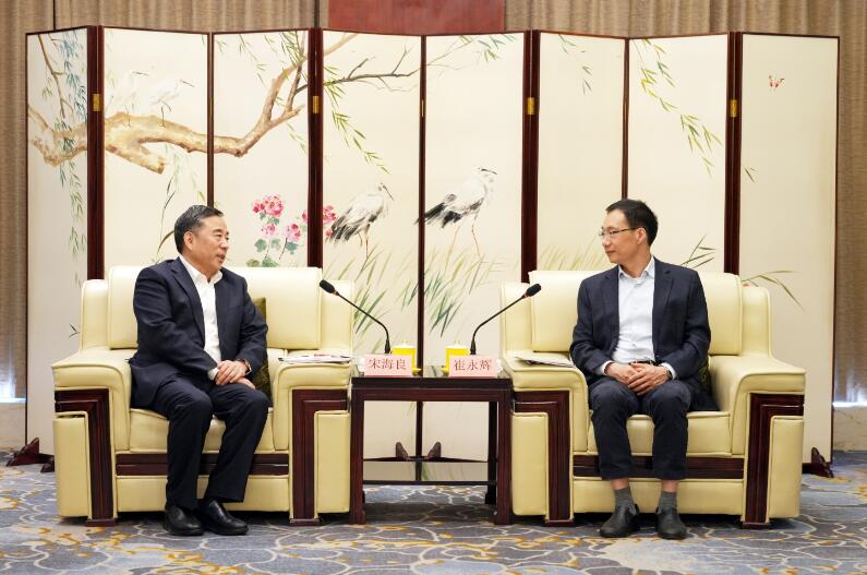 中國能建黨委書記、董事長宋海良與福建省委常委、廈門市委書記崔永輝會談