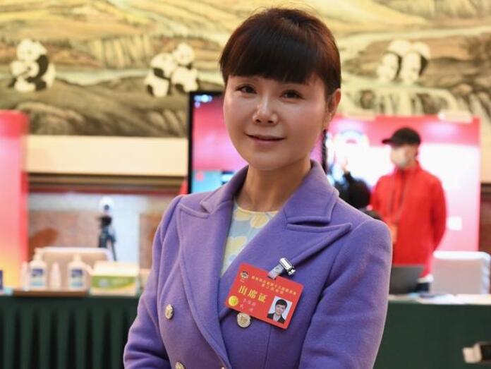 四川省政協(xié)委員李佳蔚：四川要優(yōu)化碳產(chǎn)品、參與碳交易，不斷完善碳設(shè)施