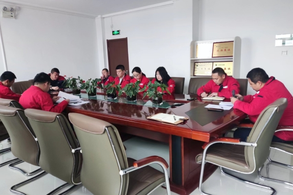 內(nèi)蒙古電力集團烏海千里山供電公司：嚴明紀律，廉潔過節(jié)