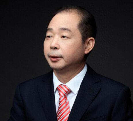 【兩會(huì)好聲音】全國(guó)人大代表、德力西集團(tuán)董事局主席胡成中：支持產(chǎn)業(yè)鏈出海，助推制造企業(yè)轉(zhuǎn)型升級(jí)