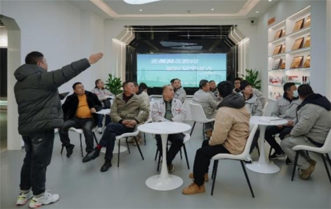 怡能集團以沉浸式安全教育，為電力施工準(zhǔn)入賦能