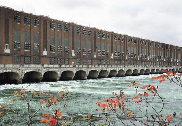 極端天氣殃及加拿大水力發(fā)電，“水電出口大國”向美國買電