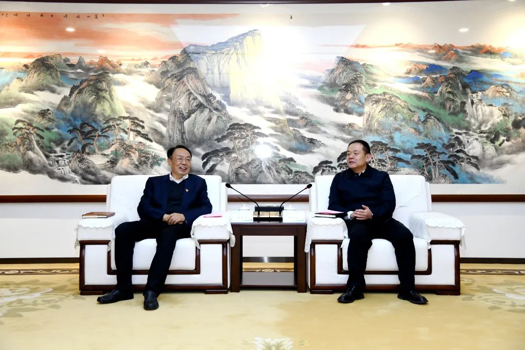 中國西電黨委書記、董事長趙永志會見大唐陜西發(fā)電有限公司黨委書記、董事長陳偉慶